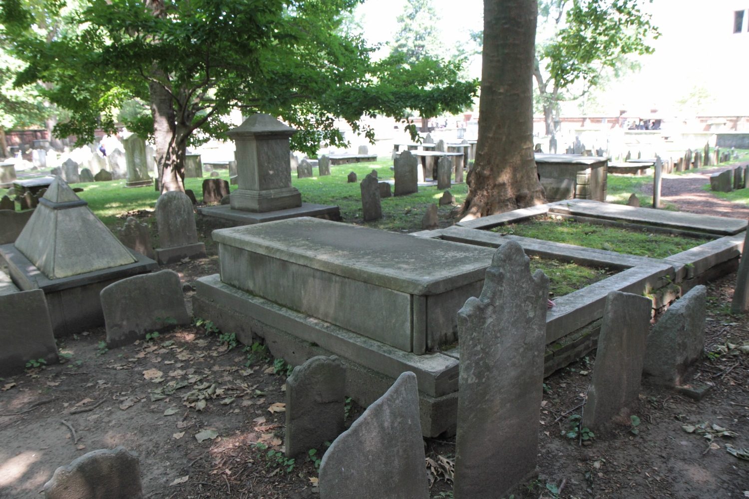 Philip Syng Physick's tomb, Christ Church Cemetery, Philadelphia - 01.jpg